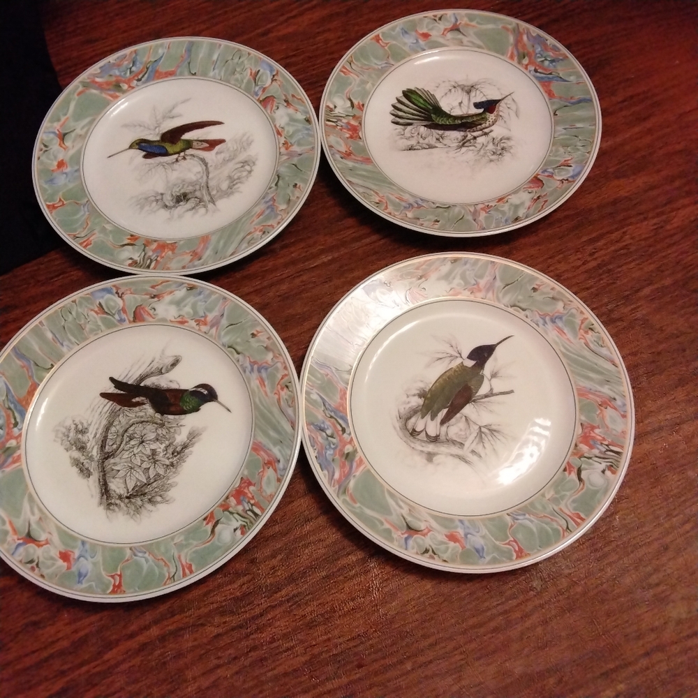 The Bombay Company Hummingbird of The World Collectors Plate Set of 4